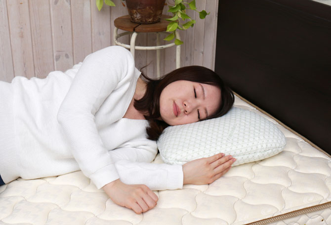 フランスベッド まくら